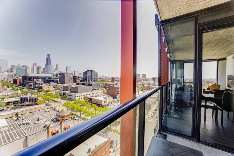 Balcony/Terrace, City view