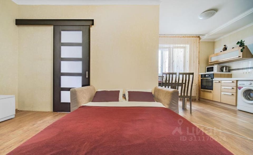 Bed, Seating area, Bedroom
