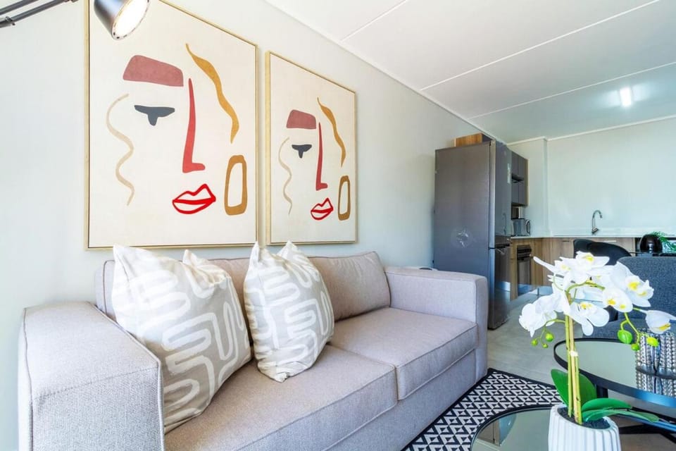 #AlimamaSpaces Future's Place at Greenlee Apartment in Sandton