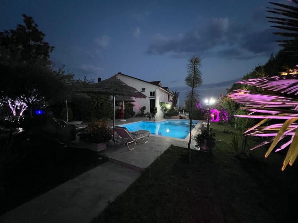 Garden, Garden view, Swimming pool