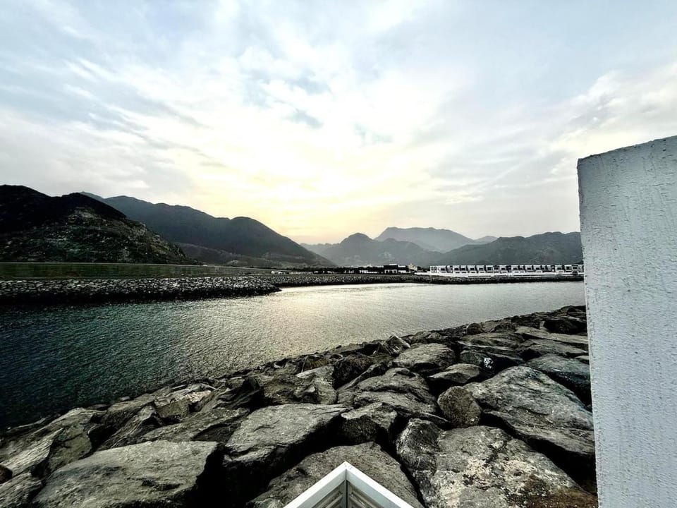 Lux 3BR Villa, Sea Views & Pool Villa in Sharjah