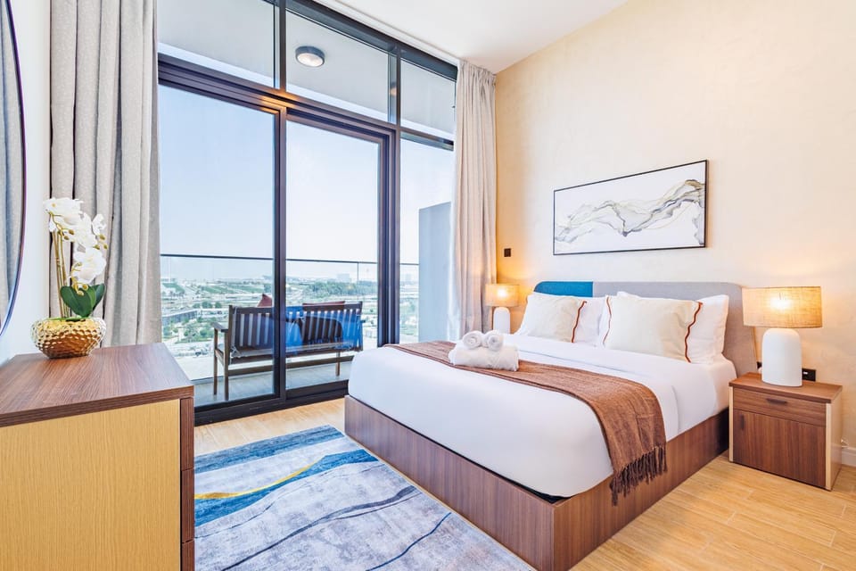 Great Fully Equipped 1BDR Apartment in Masdar for 4 Pax Apartment in Abu Dhabi