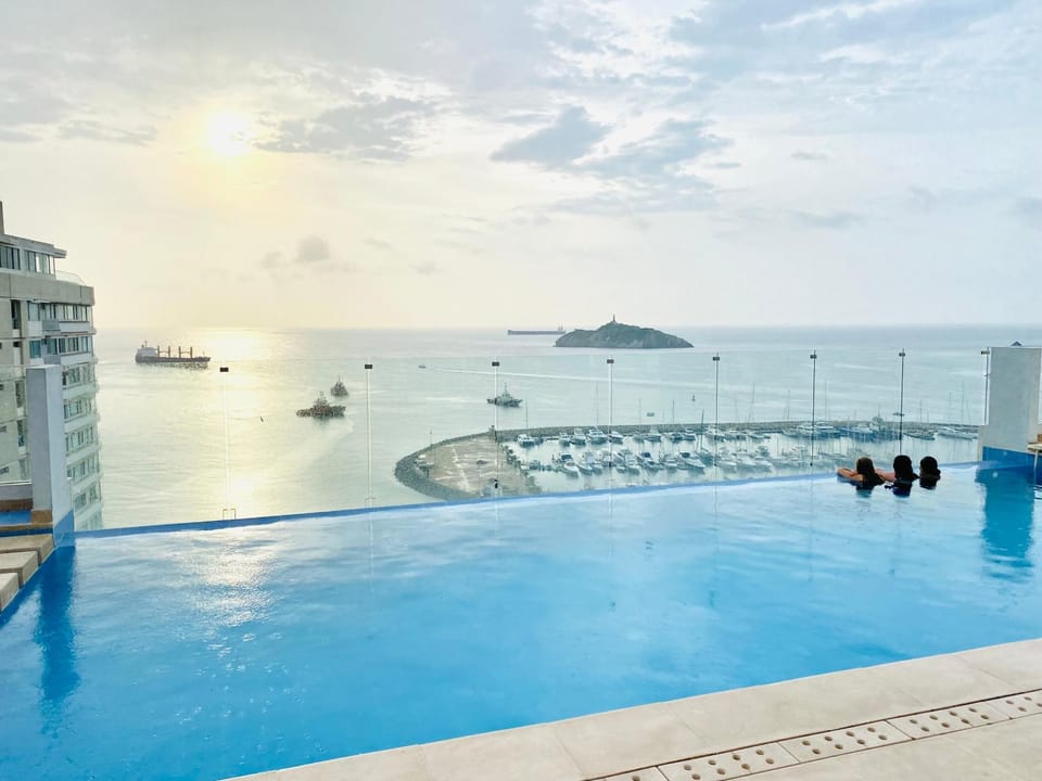 Day, Natural landscape, Pool view, Sea view, Swimming pool, Swimming pool, sunbed