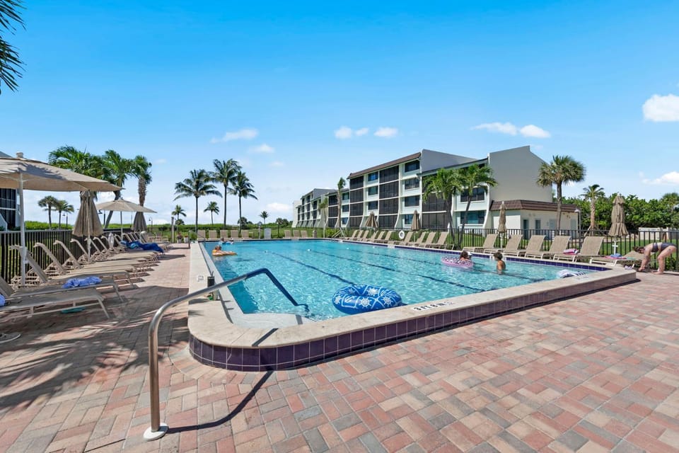 443 Steps to the beach 2 Bikes Weekly Stays House in Sanibel Island