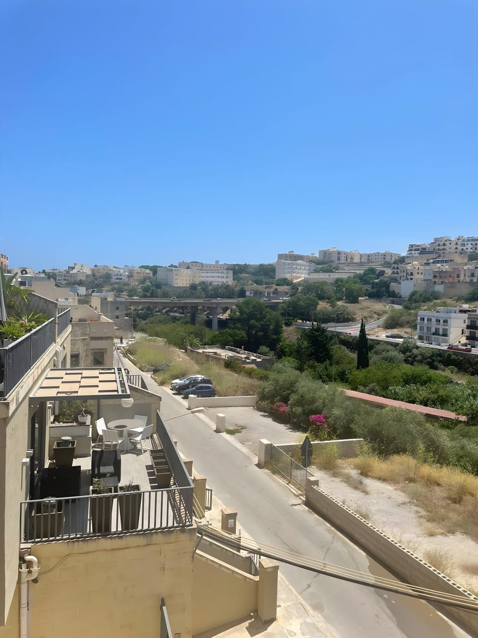 Natural landscape, Street view