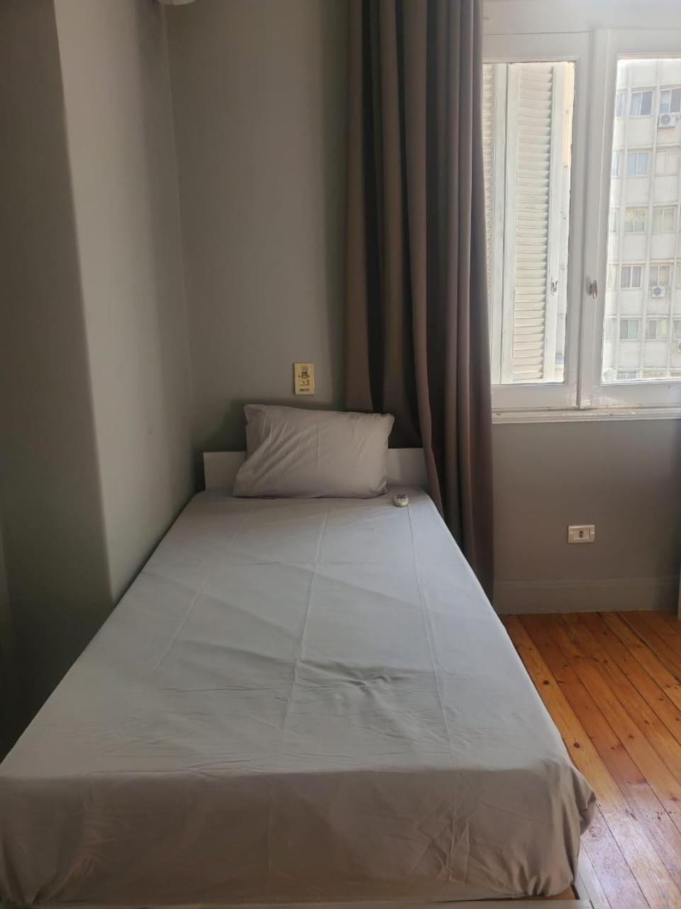 nice comfy bedroom Bed and Breakfast in Cairo