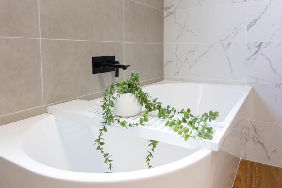 Bathroom, Bath