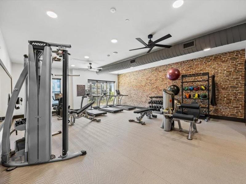 Lux King Suite-Patio & Pool-Gym-By Domain Mall Apartment in Austin