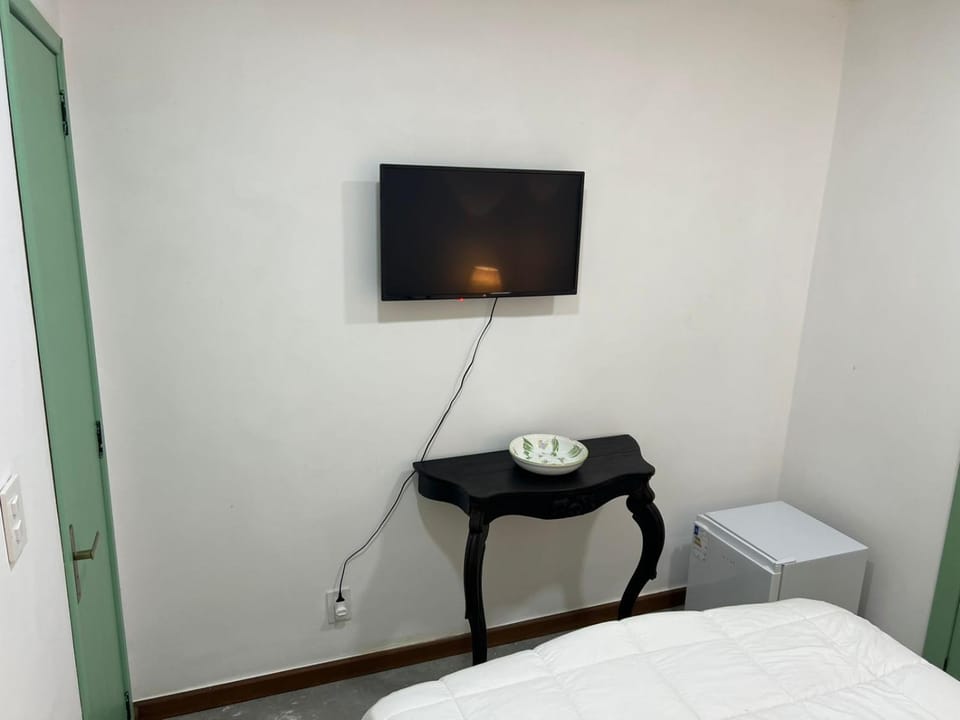 Suite IPÊ BRANCO Bed and Breakfast in State of Rio de Janeiro