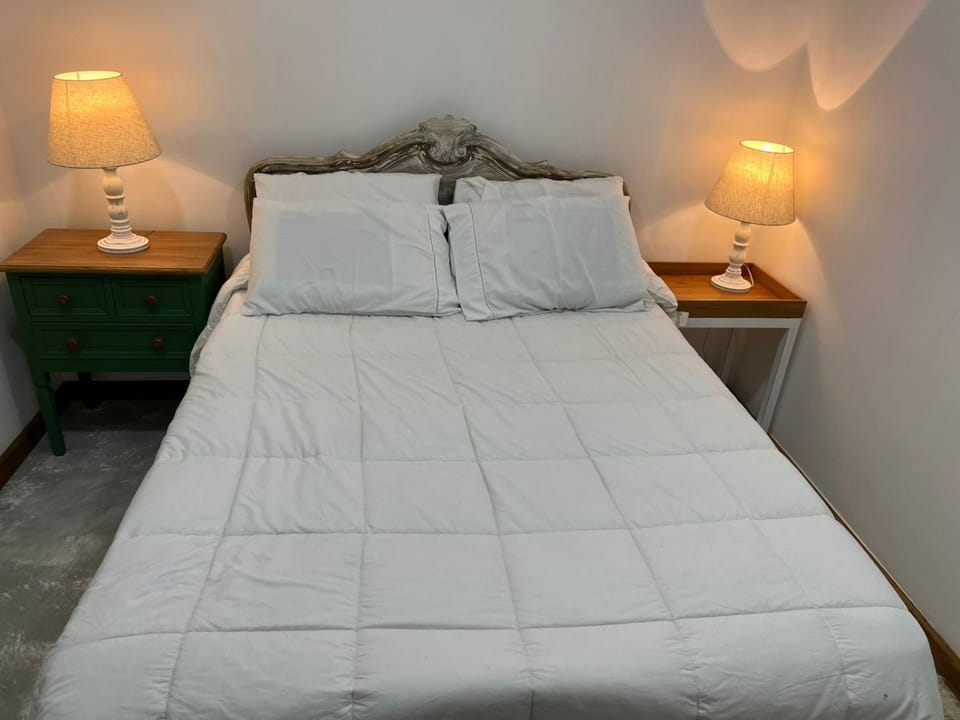 Suite IPÊ BRANCO Bed and Breakfast in State of Rio de Janeiro
