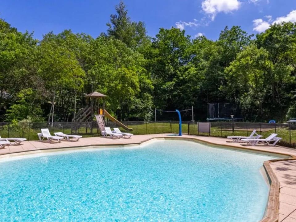 Chalet 6 personnes avec Terrasse - API-1-52-233 Campground/ 
RV Resort in Catalonia