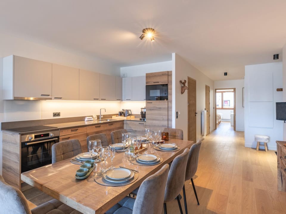Appartement 10 pers avec Wifi, animaux acceptés, garage à L'Alpe d'Huez - FR-1-645-91 Apartment in Huez