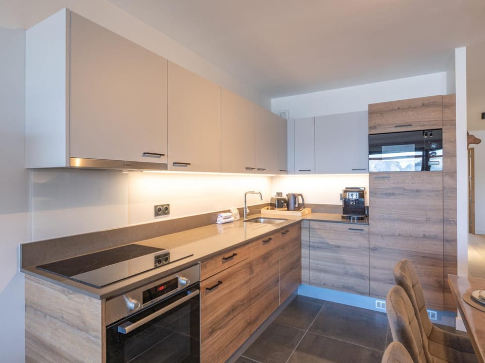 Appartement 10 pers avec Wifi, animaux acceptés, garage à L'Alpe d'Huez - FR-1-645-91 Apartment in Huez