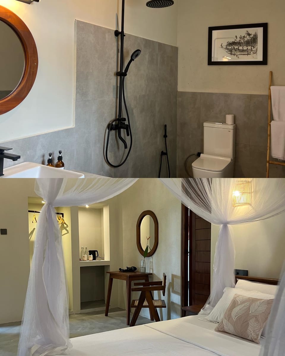 Bed, Bathroom, Photo of the whole room, towels