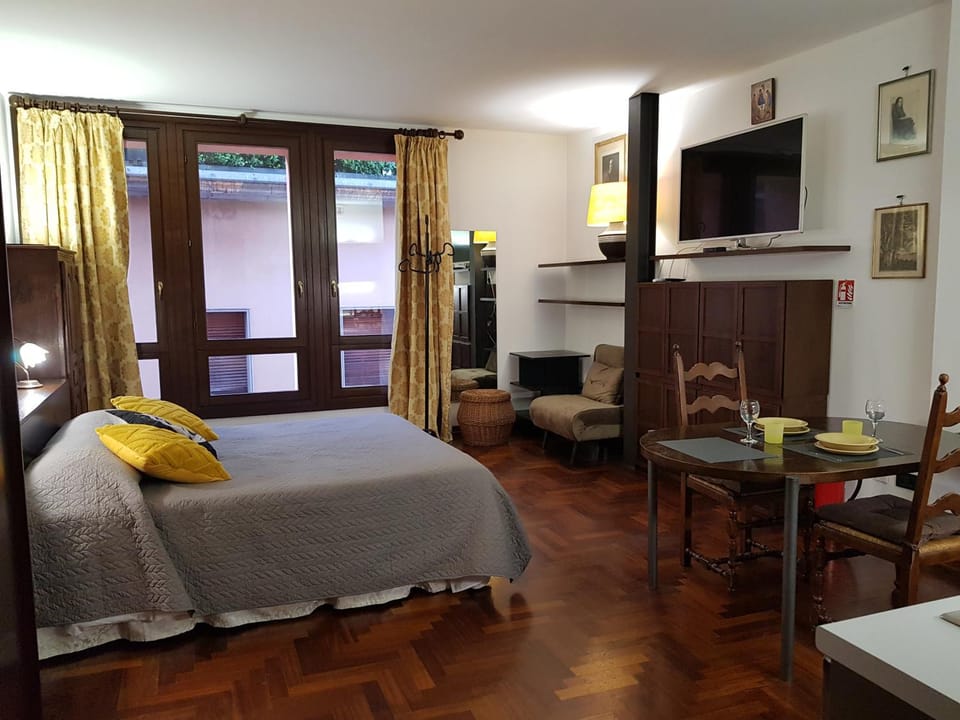 Otelia Apartment in Cremona