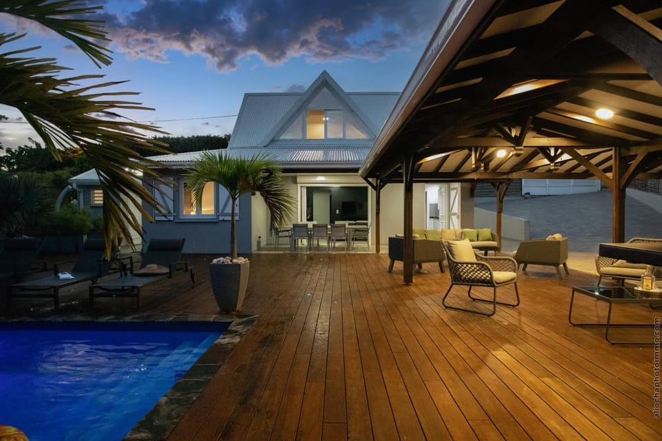 Patio, Pool view, Swimming pool