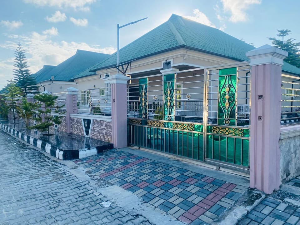 Chizzy Shortlets Apartment in Nigeria