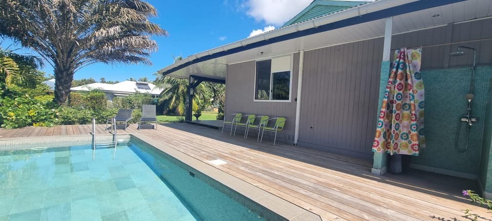 Patio, Garden, Garden view, Swimming pool, sunbed