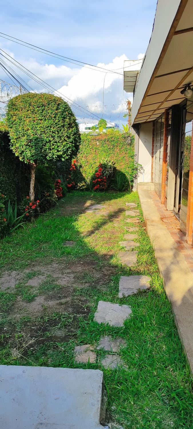 La200escalon Bed and Breakfast in San Salvador