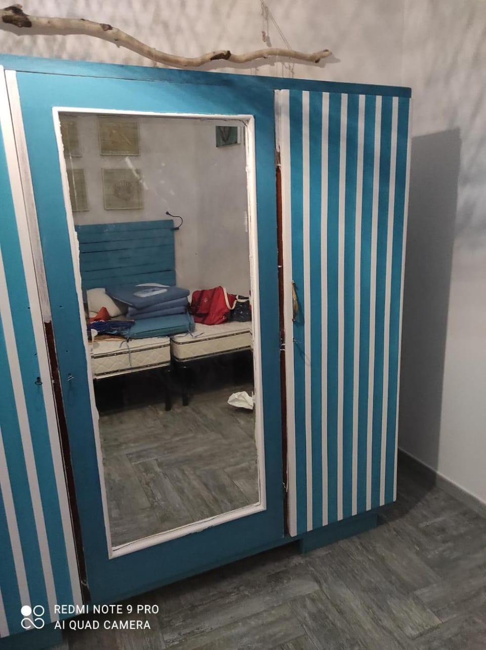 Bed, Photo of the whole room, wardrobe