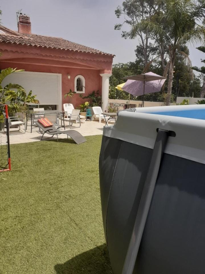 Bois Joli Bed and Breakfast in Hyères