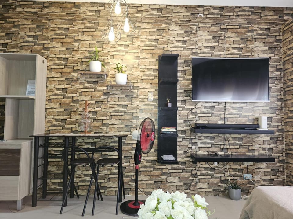 Valley Golf Studio Type Staycation Apartment in Antipolo