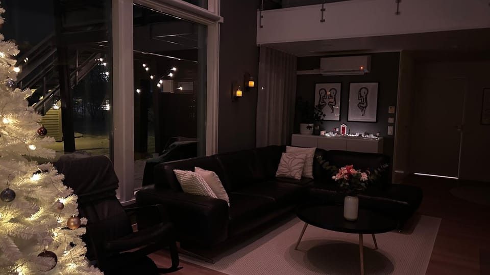Riverside White Diamond Villa in Rovaniemi
