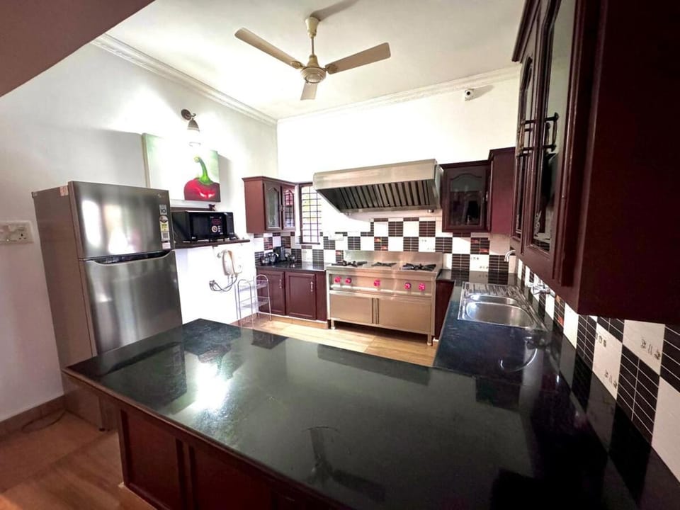 The Backwater Rhapsody, Alleppey Villa in Kerala