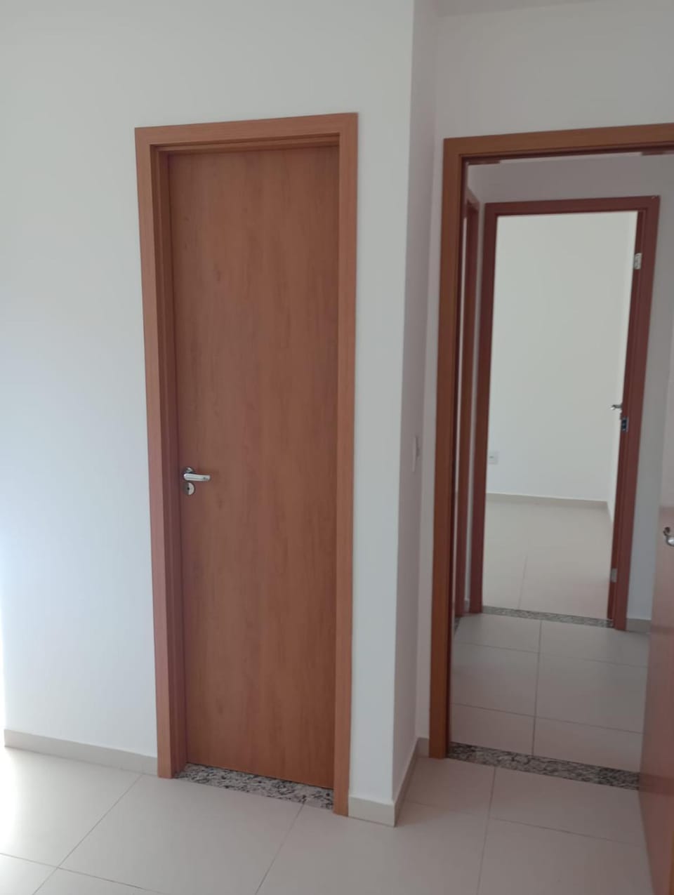 Apartamento Mobiliado em Ótima Localização Apartment in State of Goiás