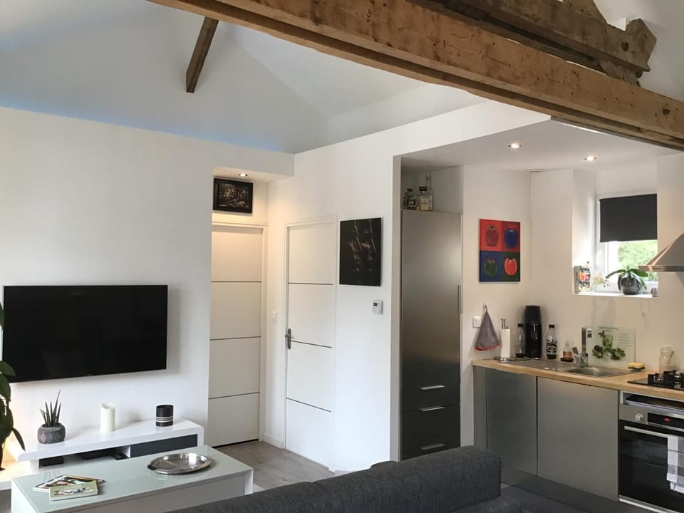 Charmant et calme T2, 45m2, à 100 m de la plage et du marché, tout équipé, avec parking privé Apartment in Pornichet
