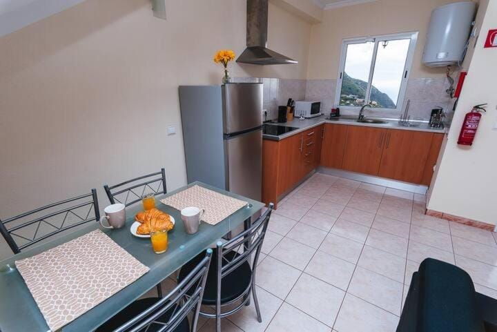 Cozy Private Apartment Calheta Apartment in Madeira District