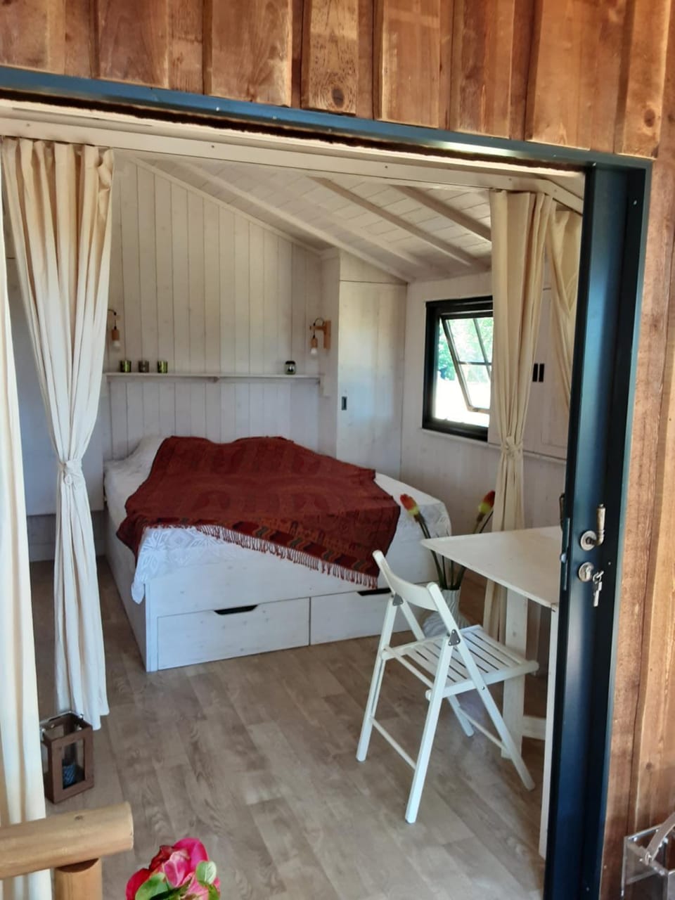 Moorea Campground/ 
RV Resort in Nouvelle-Aquitaine