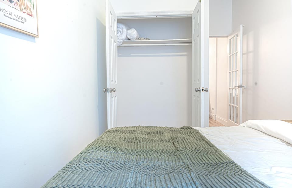 Bed, Photo of the whole room, Bedroom, towels, wardrobe