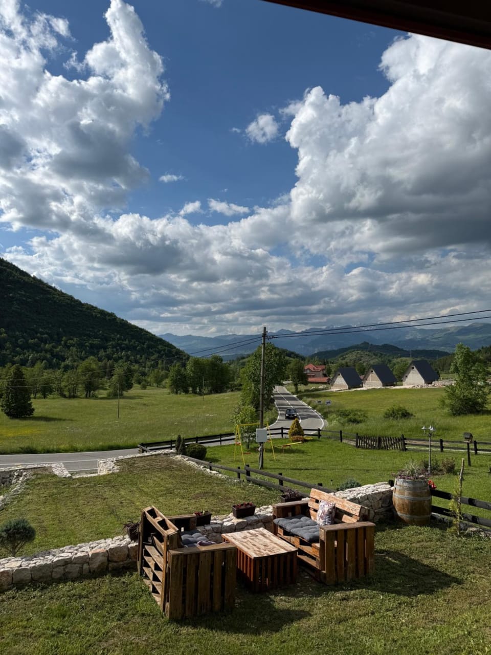 HRID - vikendica u prirodi House in Montenegro
