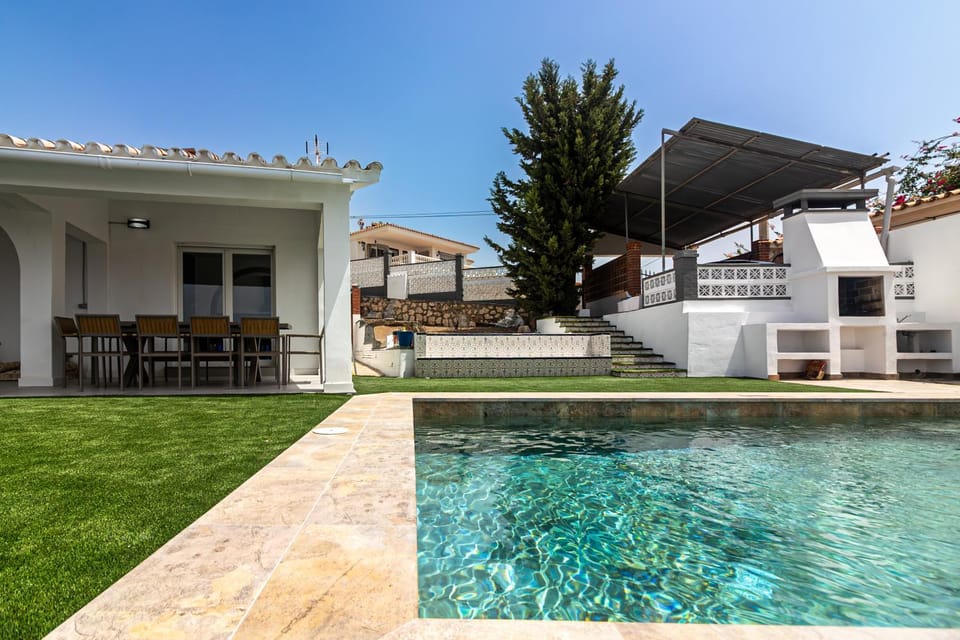 Garden, Pool view, Swimming pool
