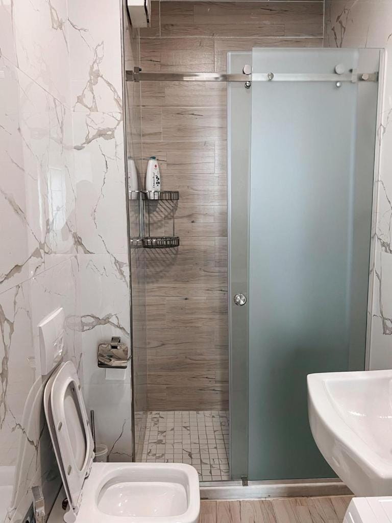 Roes Appartment 3 Apartment in Tirana