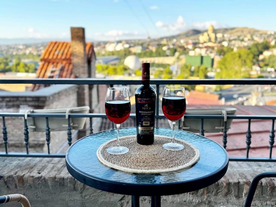 Golden View Apartment in Old Tbilisi Apartment in Tbilisi, Georgia