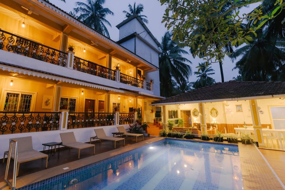 Pool view, Swimming pool