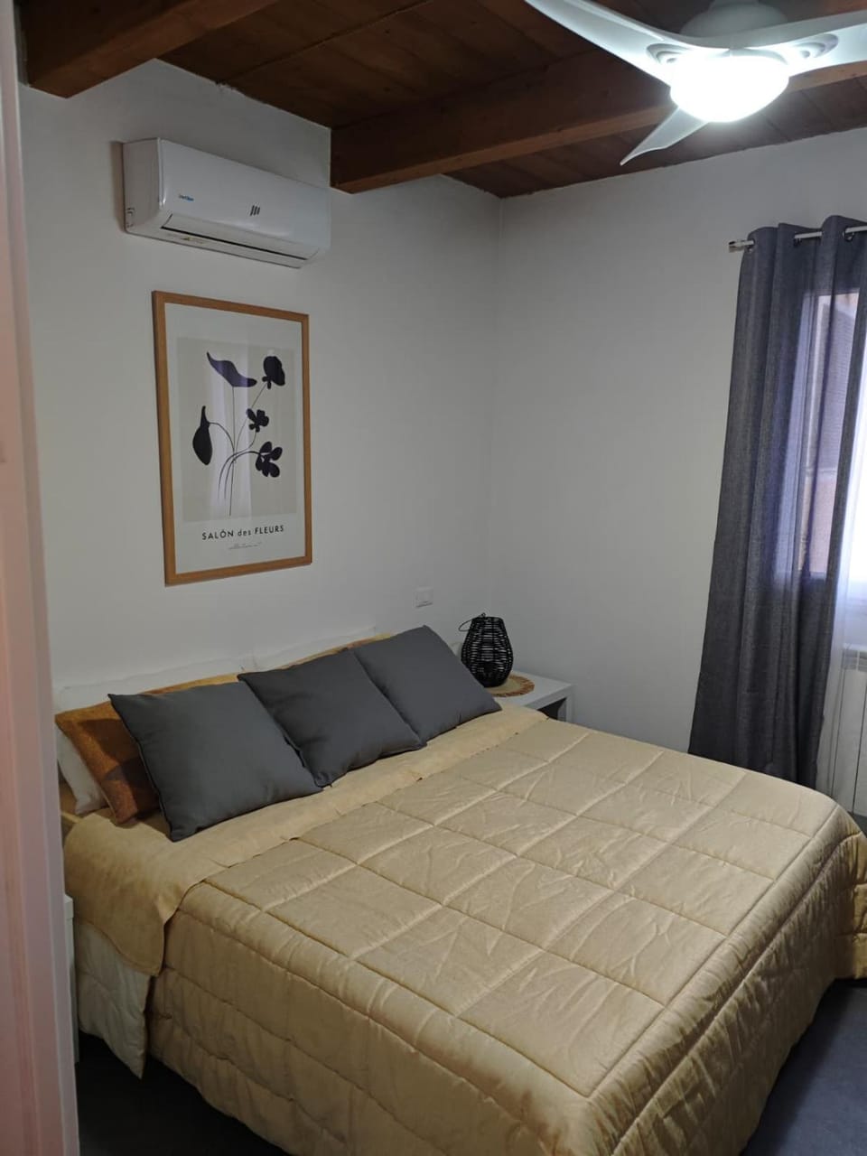 Bed, Decorative detail, Bedroom, air conditioner