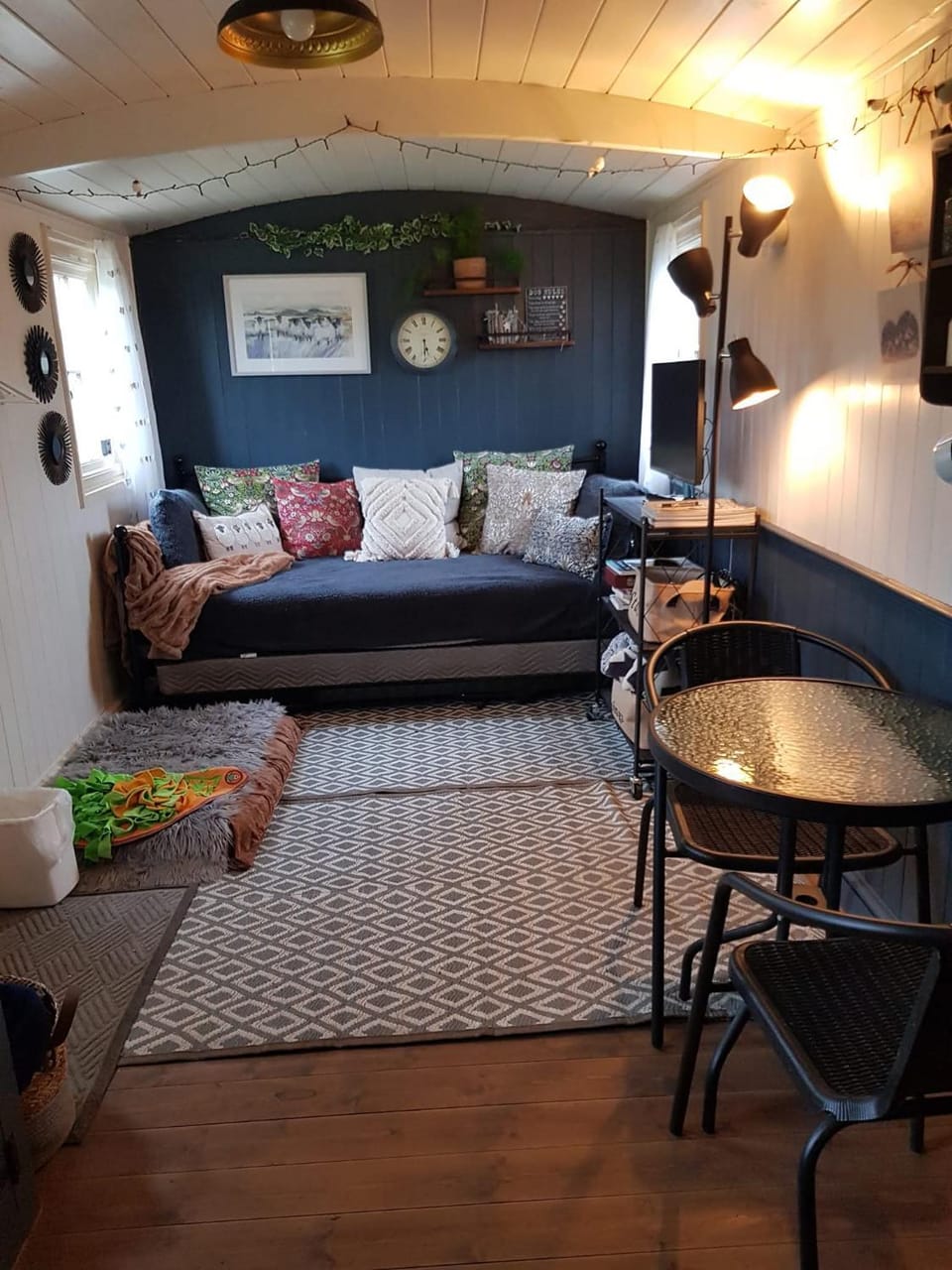Merrywell Shepherds Hut & Paddock Luxury tent in Wychavon District