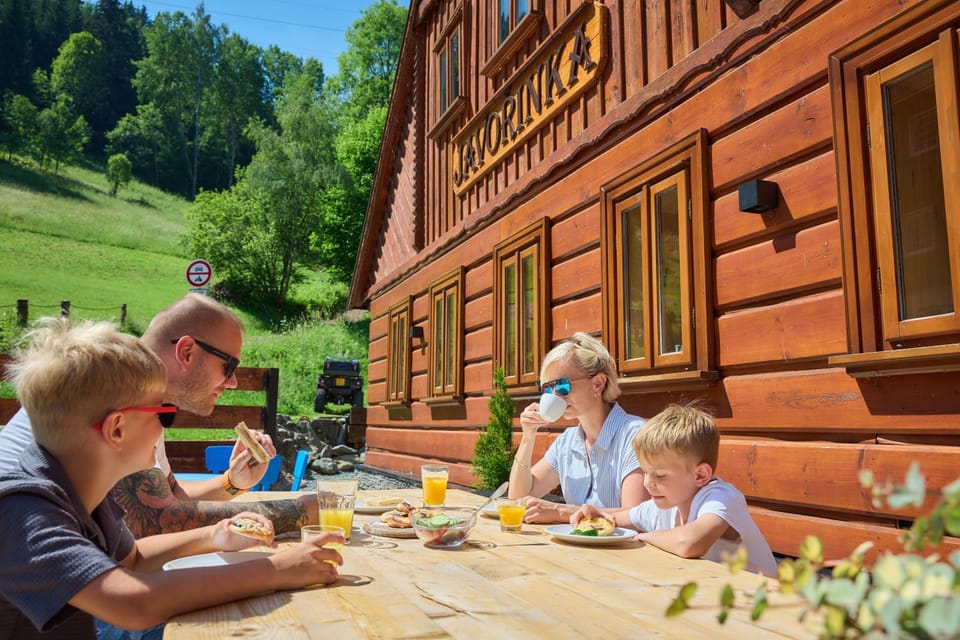 Property building, Breakfast