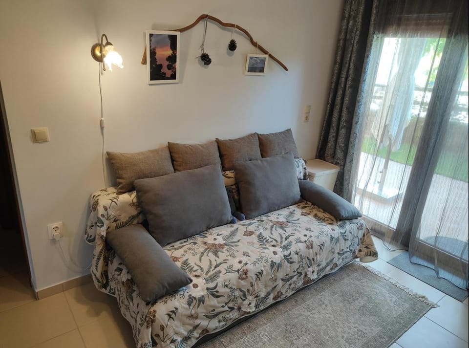 Living room, Photo of the whole room