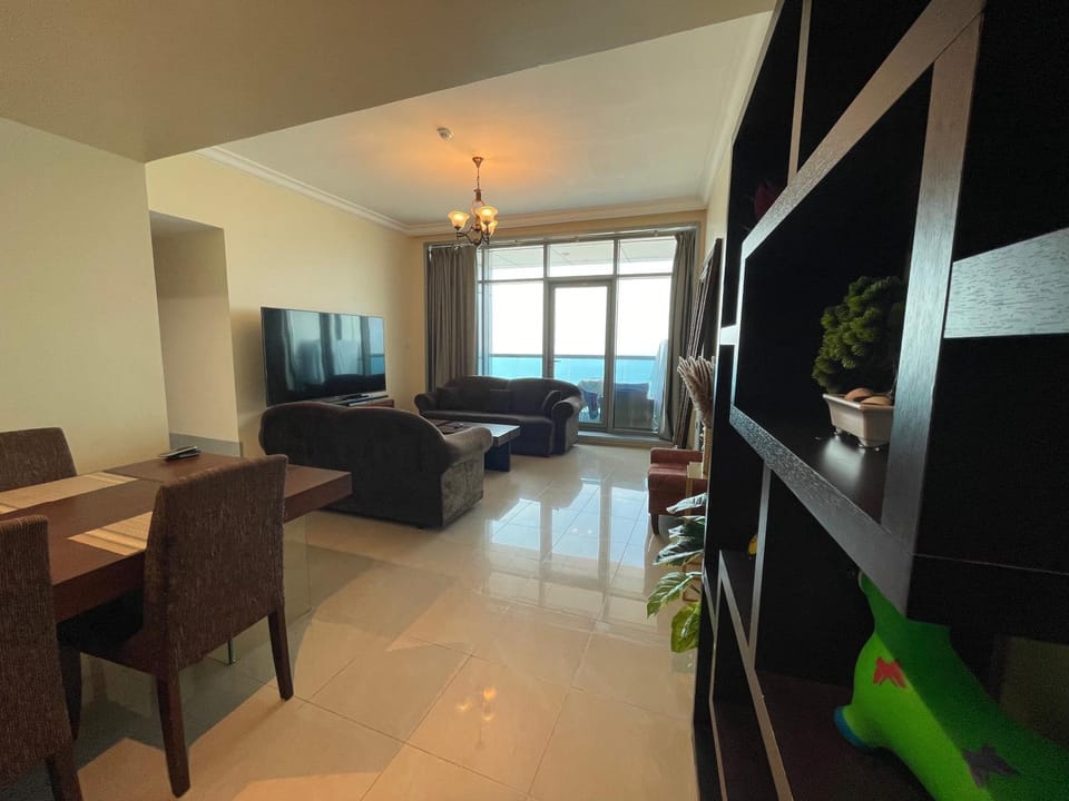 Communal lounge/ TV room, TV and multimedia