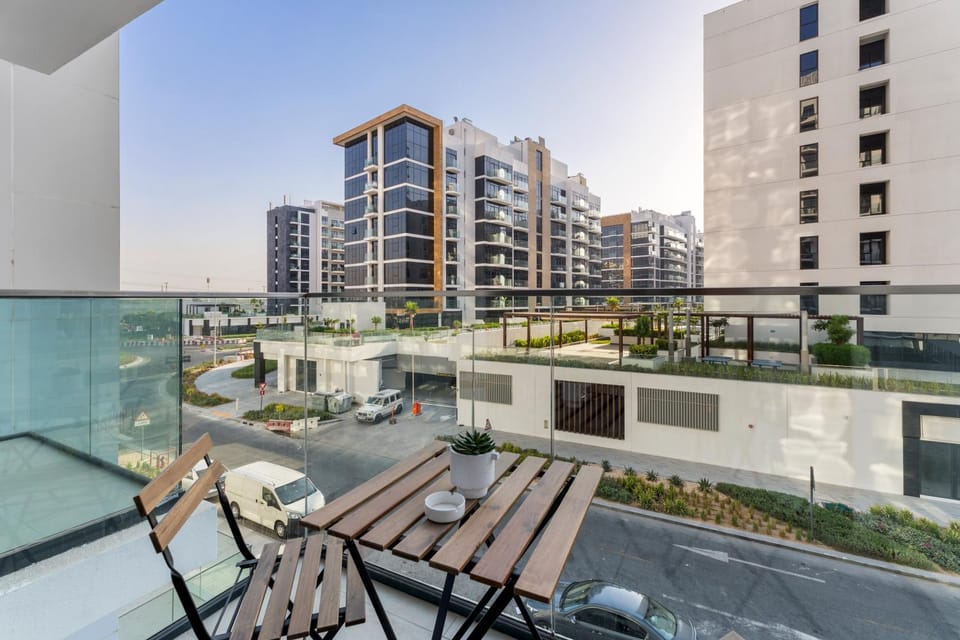 Stylish Apartments in a Vibrant Community Apartment in Dubai
