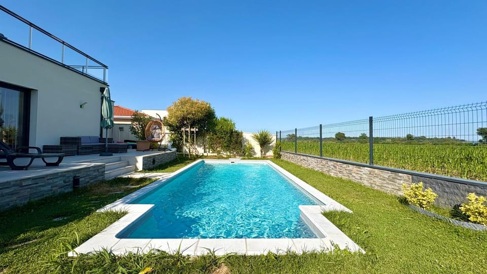 Patio, Garden, Swimming pool, Swimming pool
