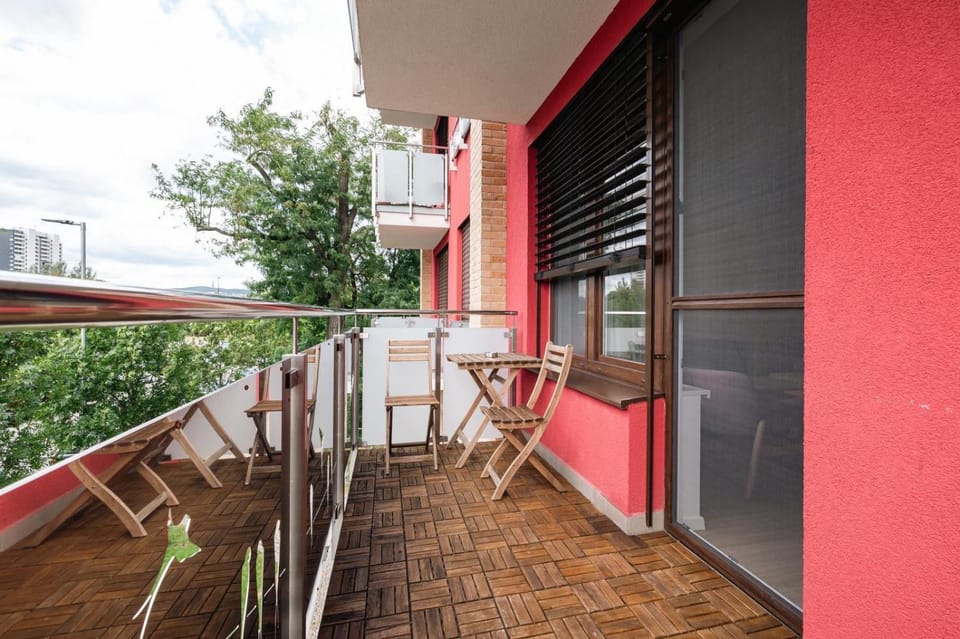 View (from property/room), Balcony/Terrace