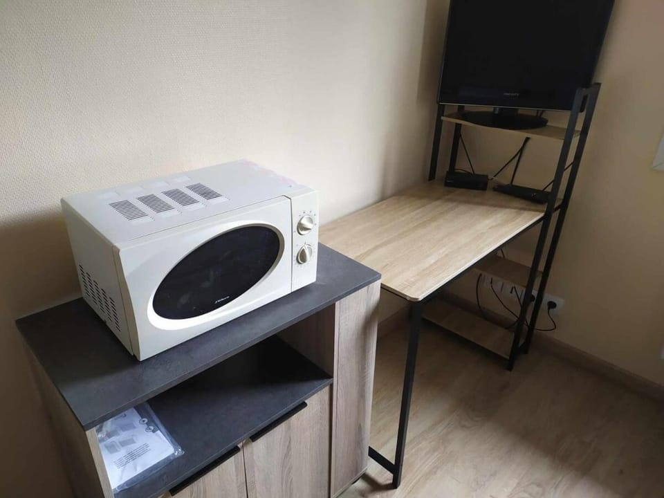 Studette Chaleureuse TOURS Apartment in Joué-lès-Tours