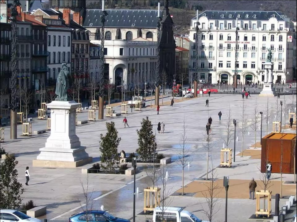 Studio Lumineux Place de Jaude Apartment in Clermont-Ferrand