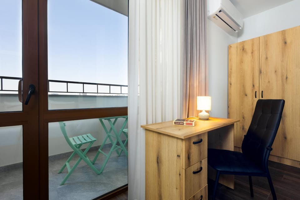 Balcony/Terrace, Bedroom