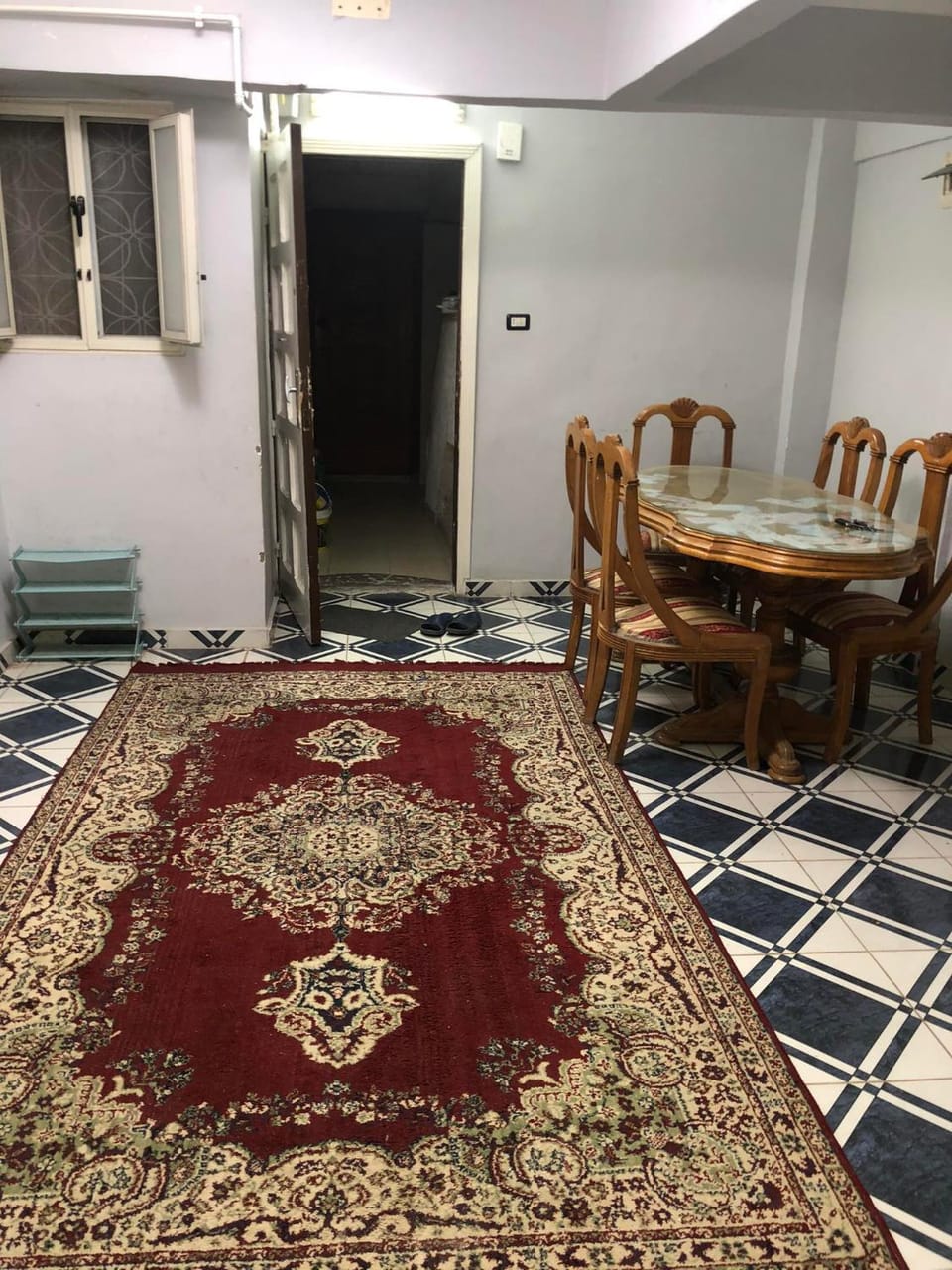 شقة بميامي دقيقتين للبحر دور سادس سلم بها نت Apartment in Alexandria